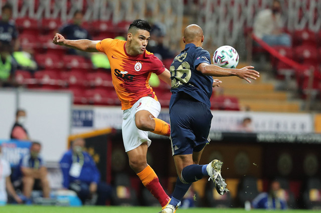 Galatasaray Fenerbahçe maçı golleri ve geniş özeti - Resim: 0