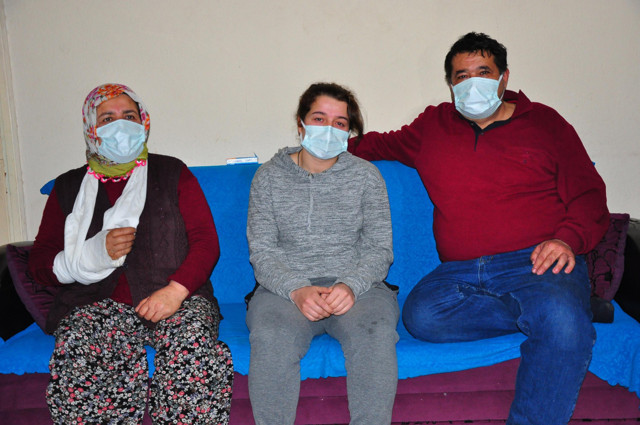 Manisa'da baş ağrısı şikayetiyle gitti şok haberi aldı! Üniversiteli Hatice yardım istiyor - Resim: 1