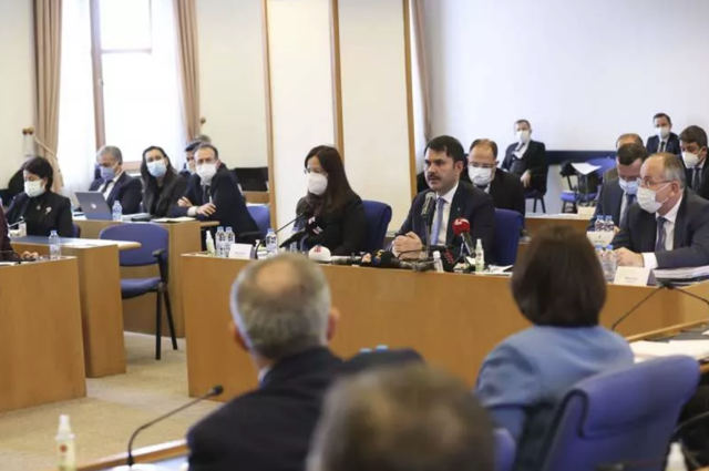 Bakan Kurum'dan belediyelere kentsel dönüşüm sitemi! Sadece 23 tanesi dönüş yaptı - Resim: 1