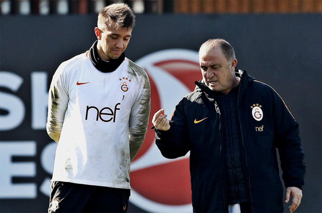 Muslera'dan Fatih Terim'e: Sen yoksan ben de yokum - Resim: 1