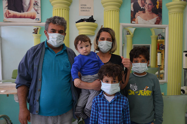 Hatay'da küçük çocuğu annesinin yanından kaçırmaya kalkıştılar! Son anda kurtarıldı - Resim: 0