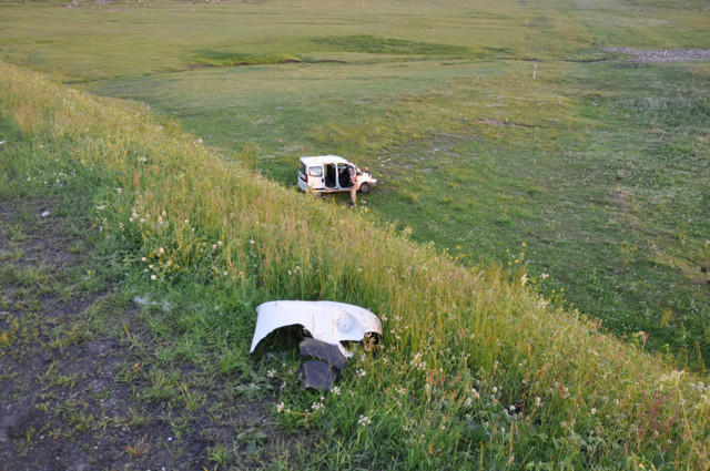 Kars'ta kazada astsubay hayatını kaybetti - Resim: 0