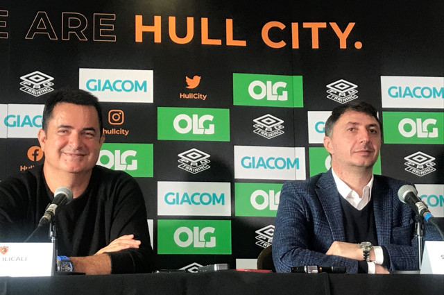 Acun Ilıcalı 'hoca'yı kovdu! Görüşlerimizin uyuşmadığı ortaya çıktı - Resim: 0