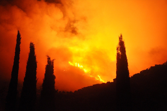 Yangında evlerini kaybettiler! Ödemişli vatandaşlar yaşadıklarını anlattı - Resim: 3