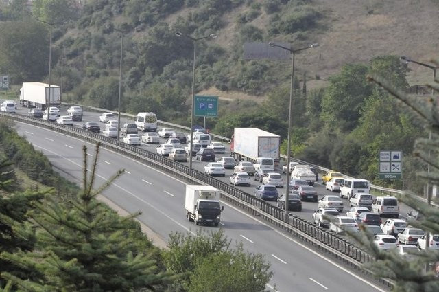Bayramda trafik çilesi çekmeyin! Bakın hangi yollar açık - Resim: 2