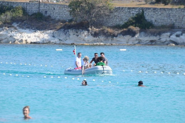 Ayrıldıkları söylenen Aleyna Tilki ile Emrah Karaduman tatilde - Resim: 3