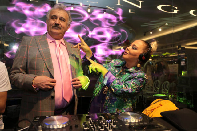 Faik Öztürk olay oldu! Ferrari'ye binerken öyle bir şey yaptı ki - Resim: 2