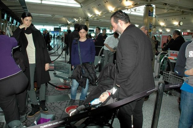 Cem Yılmaz, oğlu ve eşiyle tatile gidiyor! - Resim: 4