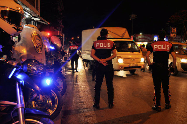 1000 polisle dev operasyon - Resim: 2