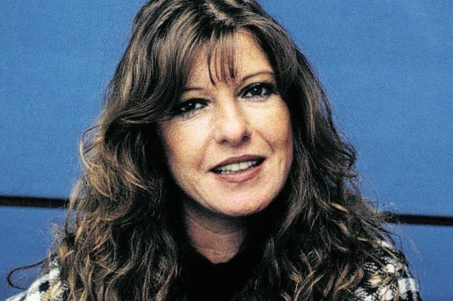 Teknoloji devi Google, ünlü yazar Duygu Asena'yı 'doodle' yaptı. - Resim: 4