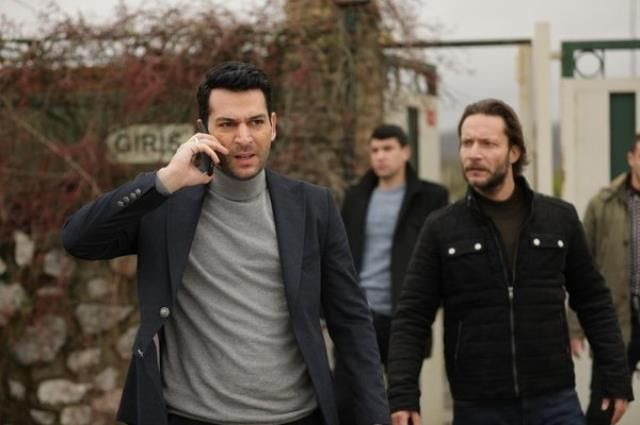 Show TV Ramo setini jandarma bastı ortalık fena karıştı ihbar edildiler - Resim: 2