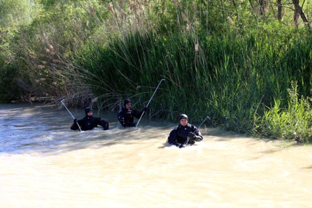 Van'da, düştüğü çayda kaybolan lise öğrencisi Murat'ın cansız bedenine ulaşıldı - Resim: 1
