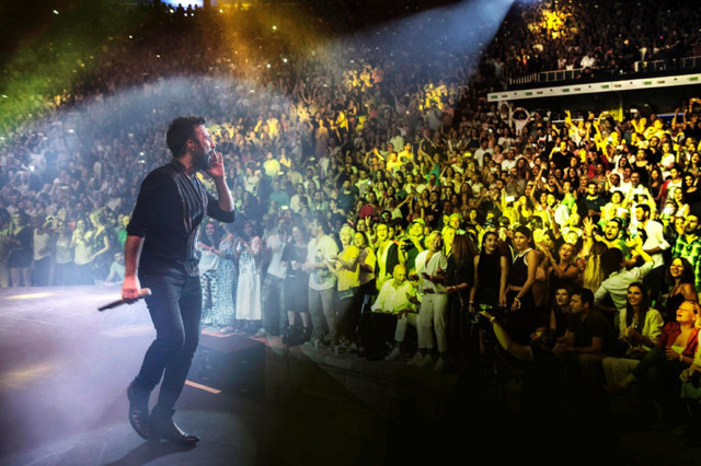 Megastar Tarkan'ın Açıkhava konseri biletleri 6 bin liraya kadar alıcı buluyor - Resim: 0