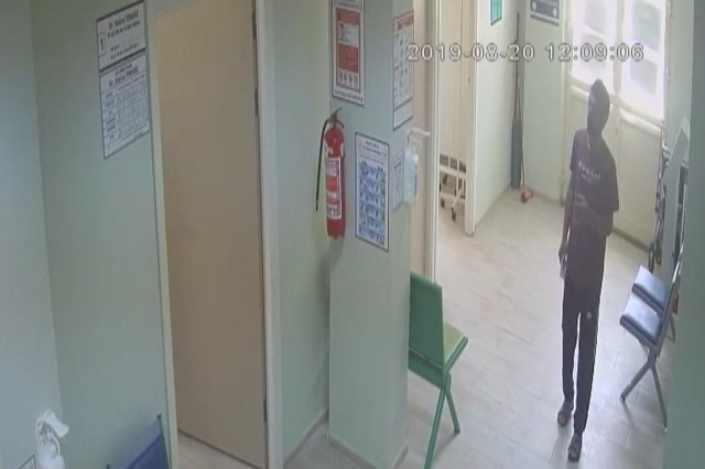 Adana'da tedaviye gittiği sağlık ocağında hırsızlık yaptı! - Resim: 1