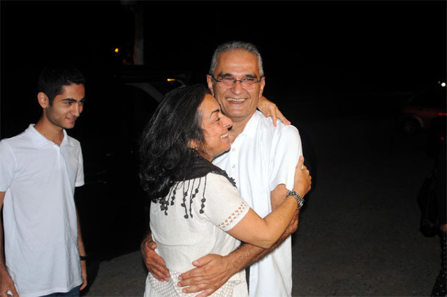 Cumhuriyet Gazetesi'nin 5 yazarına tahliye - Resim: 2