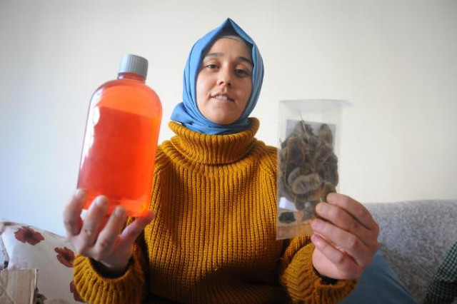 Cep telefonu yerine cinsel içerikli solüsyon gönderdiler - Resim: 0