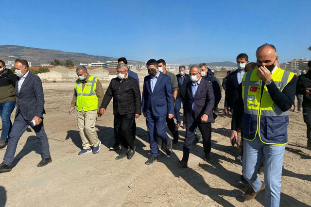 Bakan Pakdemirli ve Binali Yıldırım’dan Seferihisar ziyareti - Resim: 1