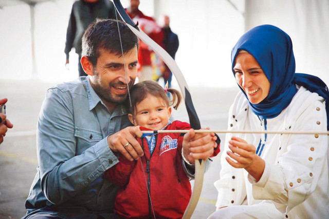 Sümeyye Erdoğan Bayraktar'dan Aile Bakanı Derya Yanık açıklaması! Neden KADEM? - Resim: 1