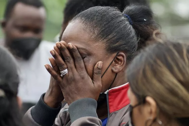 Cezaevinde kanlı çatışma! 68 mahkum öldü cesetleri böyle taşındı - Resim: 1