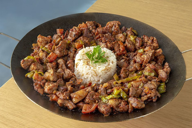 Mangal tadında kavurma yapmak bu yöntemle zor değil! İşte mangal tadında et kavurma tarifi - Resim: 0