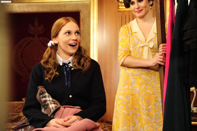 Farah Zeynep Abdullah'ı makyajsız haliyle görenler tanıyamadı! Resmen hayranlarını kandırmış - Resim: 0