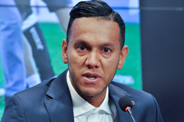 Josef de Souza'nın gözyaşları! 'Brezilya'da ödül verirlerdi' dedi açıkladı: Türkiye'den ayrılıyor! - Resim: 0