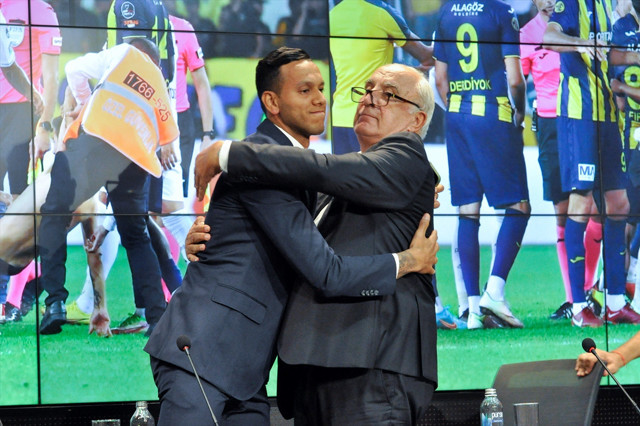 Josef de Souza'nın gözyaşları! 'Brezilya'da ödül verirlerdi' dedi açıkladı: Türkiye'den ayrılıyor! - Resim: 1