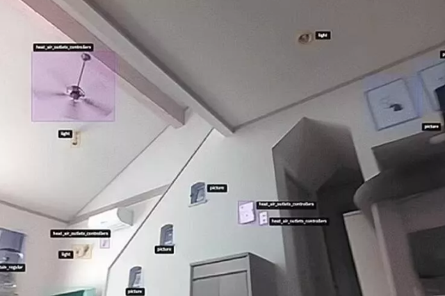 Robot süpürge tuvaletteki kadını kayda aldı! Gizli çekilen görüntüler internete düştü - Resim: 2