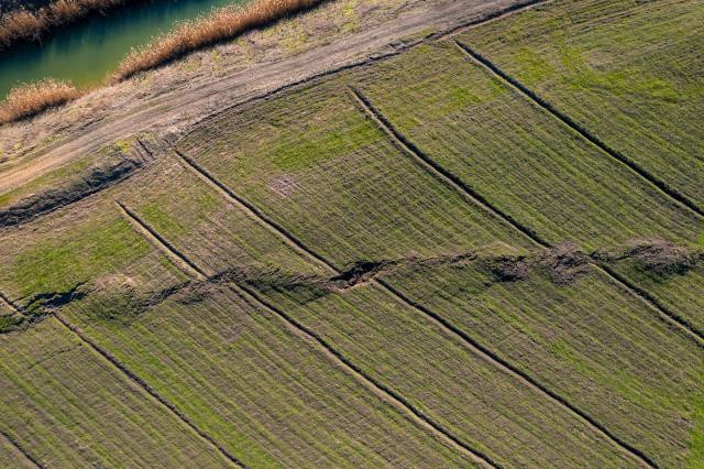 Kahramanmaraş'ta kilometrelerce uzanan fay hattı havadan görüntülendi - Resim: 0