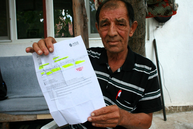 Oğlu için yurtdışından gelin getiren yaşlı adam nikah sonrası hayatının şokunu yaşadı - Resim: 0