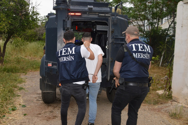 Aranan firari hükümlü bakın nerede yakalandı - Resim: 1