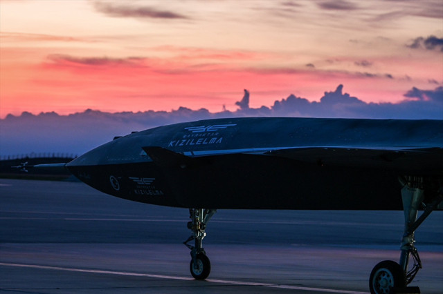 Selçuk Bayraktar'dan Kızılelma paylaşımı - Resim: 1