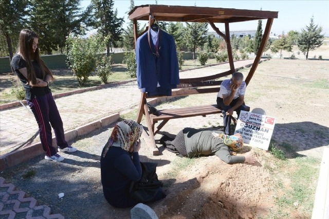 Günün en acı karesi! Şehit annesi yürekleri dağladı - Resim: 2