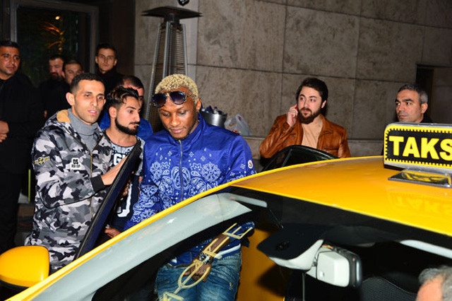 Survivor Semih ve Yattara'nın çapkınlık gecesi fena yakalandılar - Resim: 3