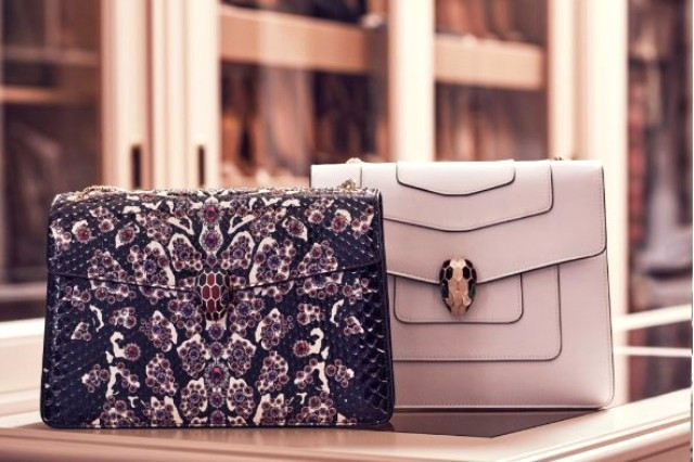 Sosyetik Güzel Derin Mermerci'nin ev fiyatına çantalarına bakın olay! - Resim: 3