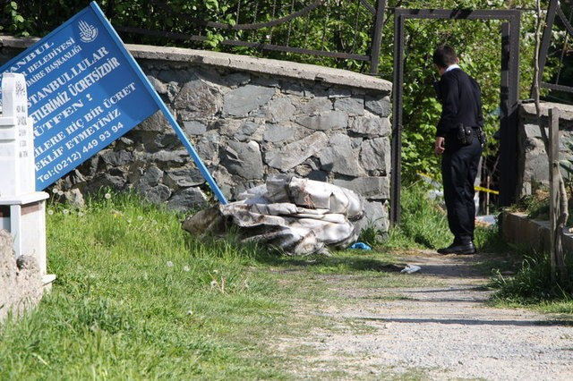 Mezarlıkta çuvalda erkek cesedi bulundu! Korkunç son - Resim: 1