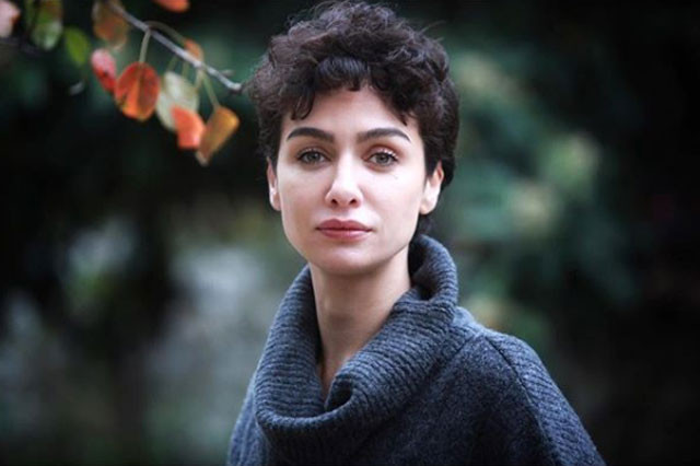 Birce Akalay ilk kez açıkladı! Saçlarını bu yüzden kısa kestirmiş  - Resim: 3