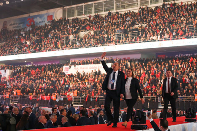 CHP 36. Olağan Kurultayı'nda Mükerrer imza tartışması olay yarattı - Resim: 1