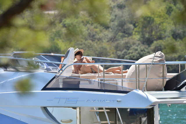 Cennet'te bir melek! Zeynep Demirel fit görüntüsüyle büyüledi - Resim: 2