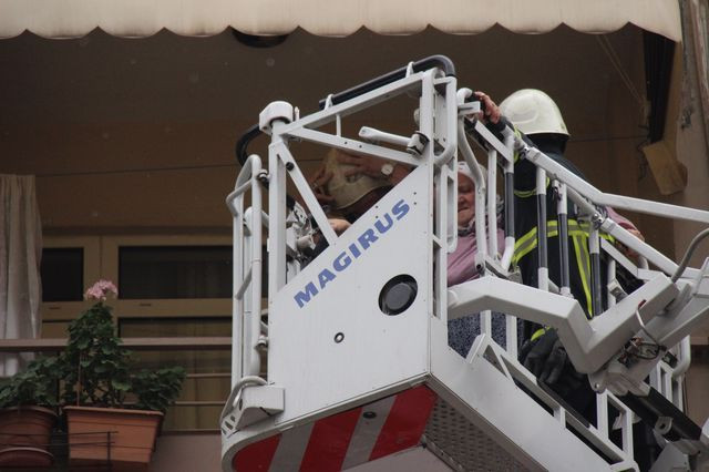 Kocaeli'de yaşlı kadın ölümden döndü! Onlar fotoğraf çekmeye çalıştı - Resim: 3