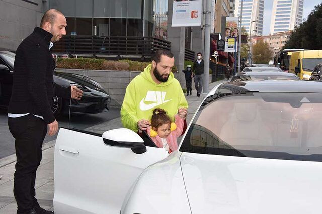 Şarkıcı Berkay Şahin'in son model arabasının fiyatı dudak uçuklattı servet değerinde - Resim: 2