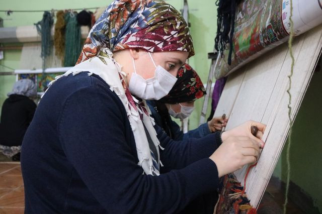 Diyarbakır'da küçük yaşta işçi olarak girdi patron oldu! Şimdi paraya para demiyor - Resim: 2