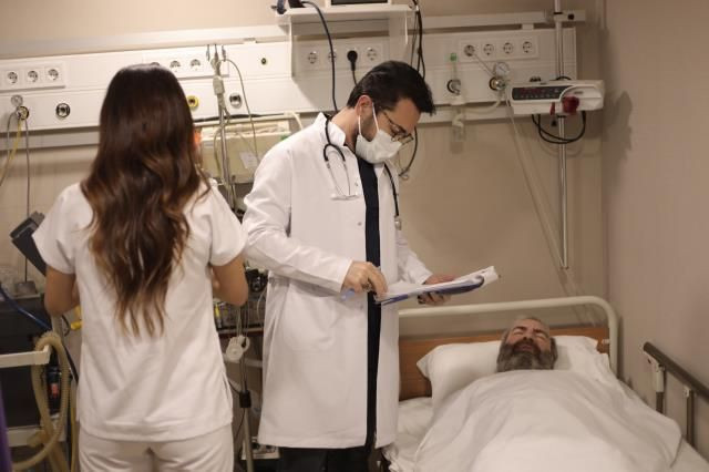 Farkındalık yaratmak için yaptılar Nuri Alço öldü Murat Övüç yoğun bakımda - Resim: 4