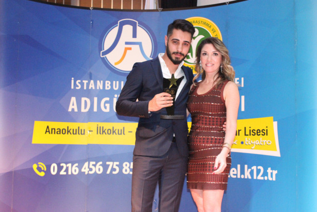 Adıgüzel Güzel Sanatlar Lisesinden İnternethaber'e ödül - Resim: 0