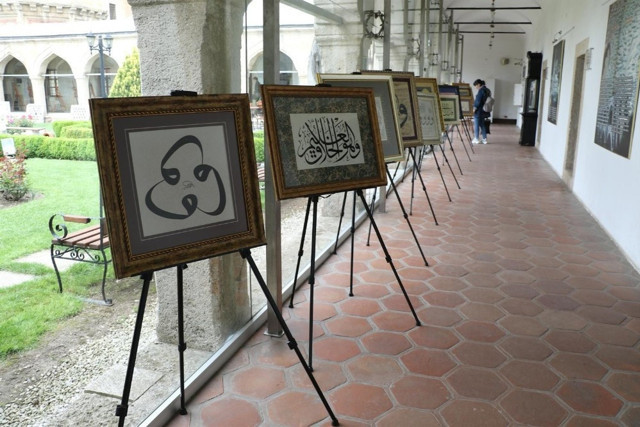 Selimiye’nin gölgesinde ‘Hüsn-i Hat’ sergisi - Resim: 0