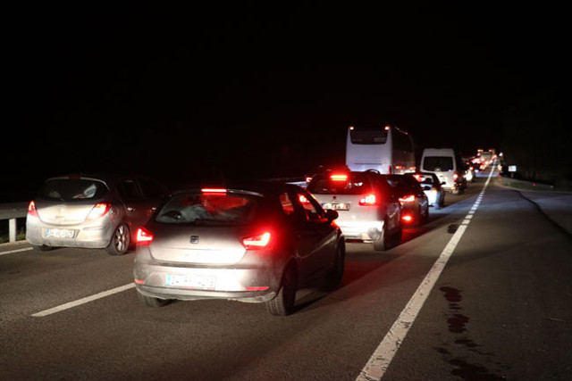 Gerede-Karadeniz bağlantı yolunda trafik durma noktasına geldi - Resim: 0