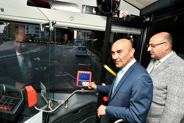 Soyer talimat verdi İzmir'de kadın şoförler dönemi başlıyor - Resim: 0