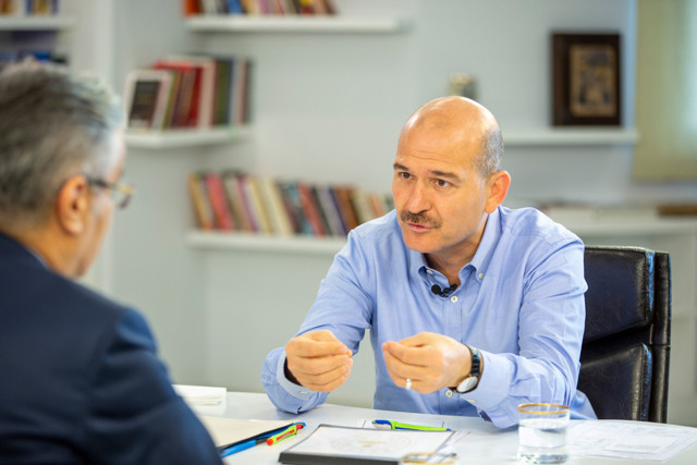 Süleyman Soylu'dan Temel Karamollaoğlu'nun pasaport iddiasına yanıt - Resim: 1