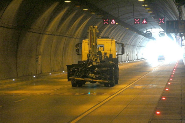 Bomonti-Dolmabahçe Tüneli'nde feci motosiklet kazası: 1 ölü - Resim: 0