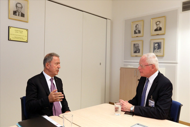 Hulusi Akar'dan dikkat çeken F-35 açıklaması: Haklarımızı savunacağız - Resim: 0